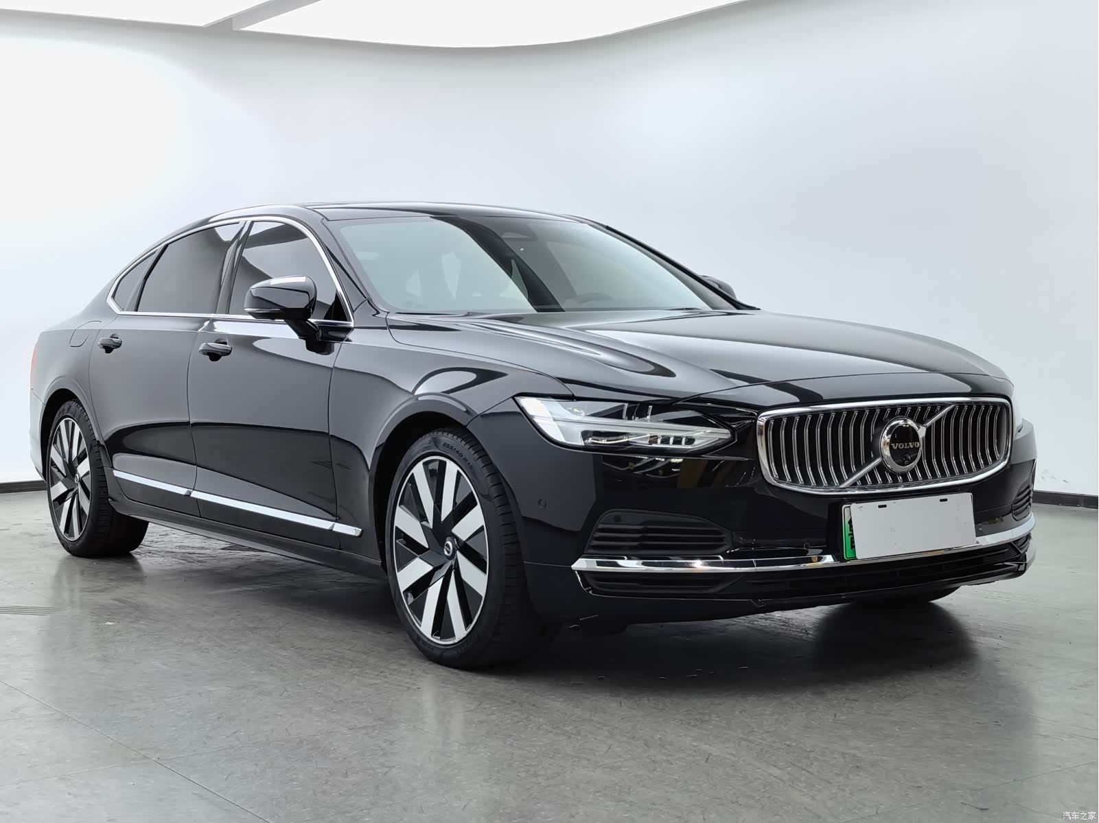 Volvo S90, 2024 3