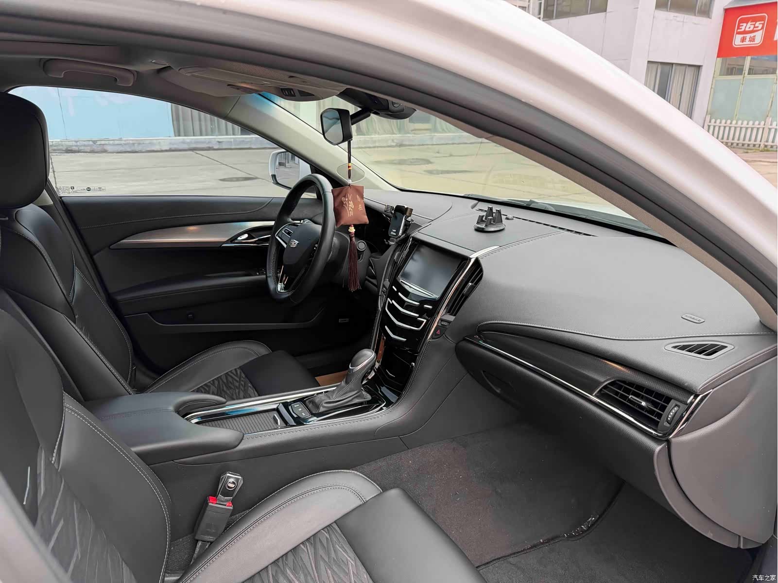 Cadillac ATS-L, 2018 10