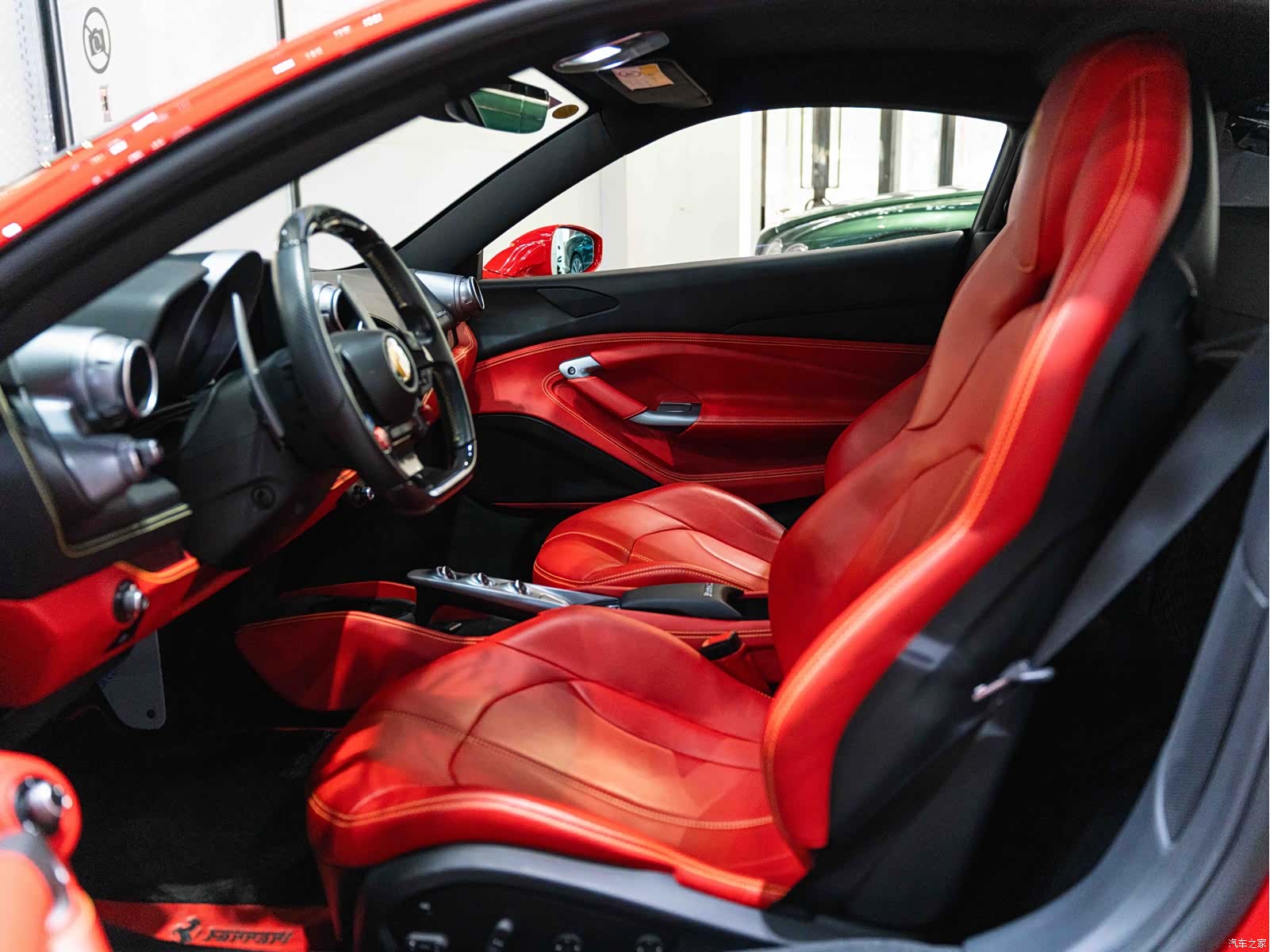 Ferrari F8, 2022 19