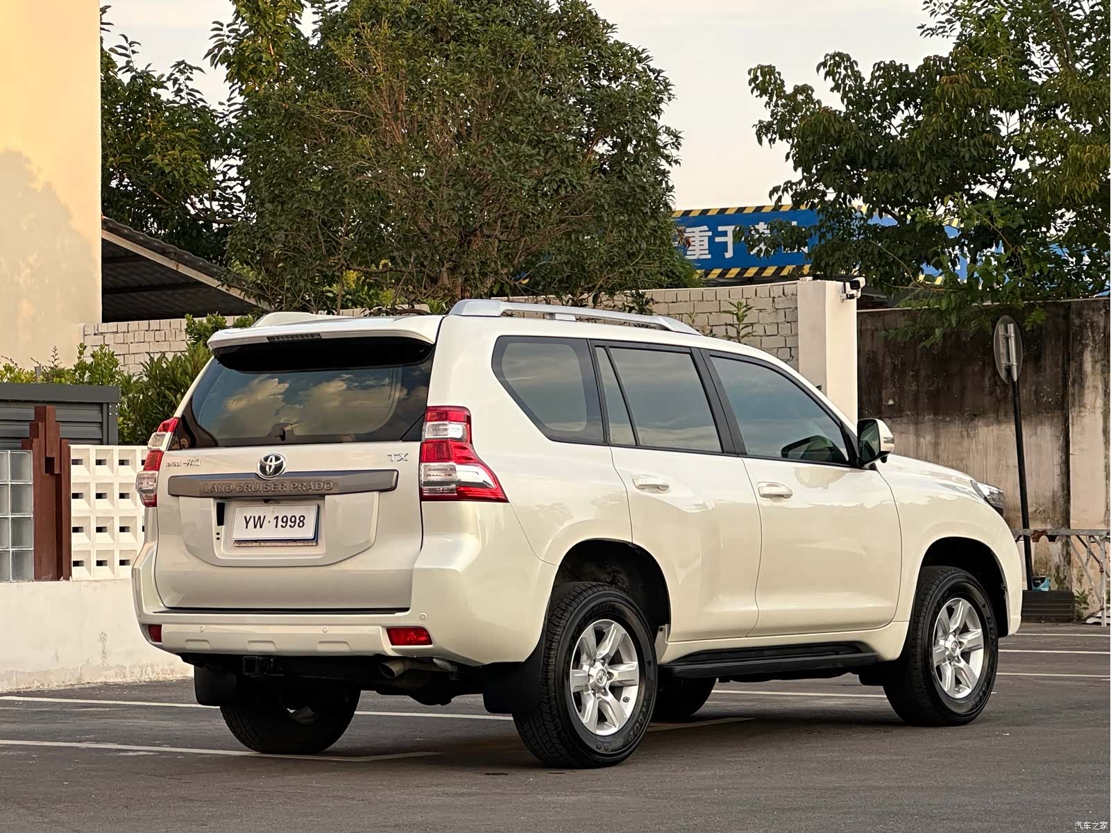 Toyota Prado, 2016 6