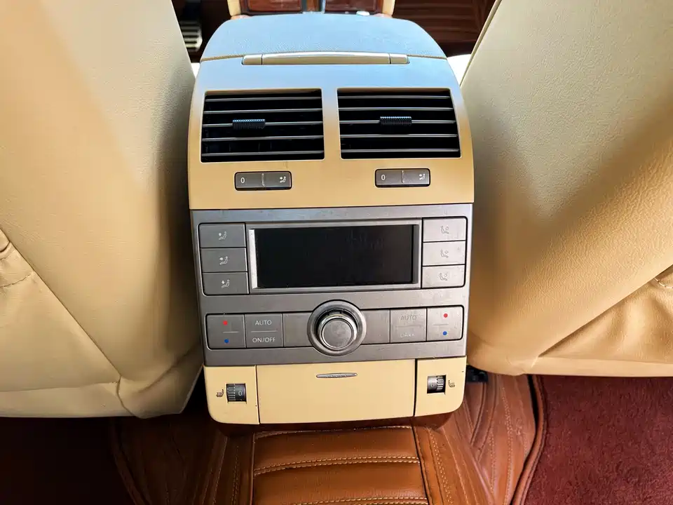 Volkswagen Phaeton