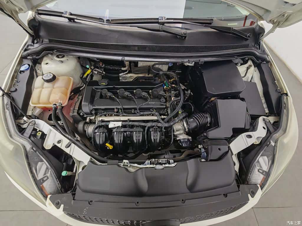 Ford Focus, 2014 6