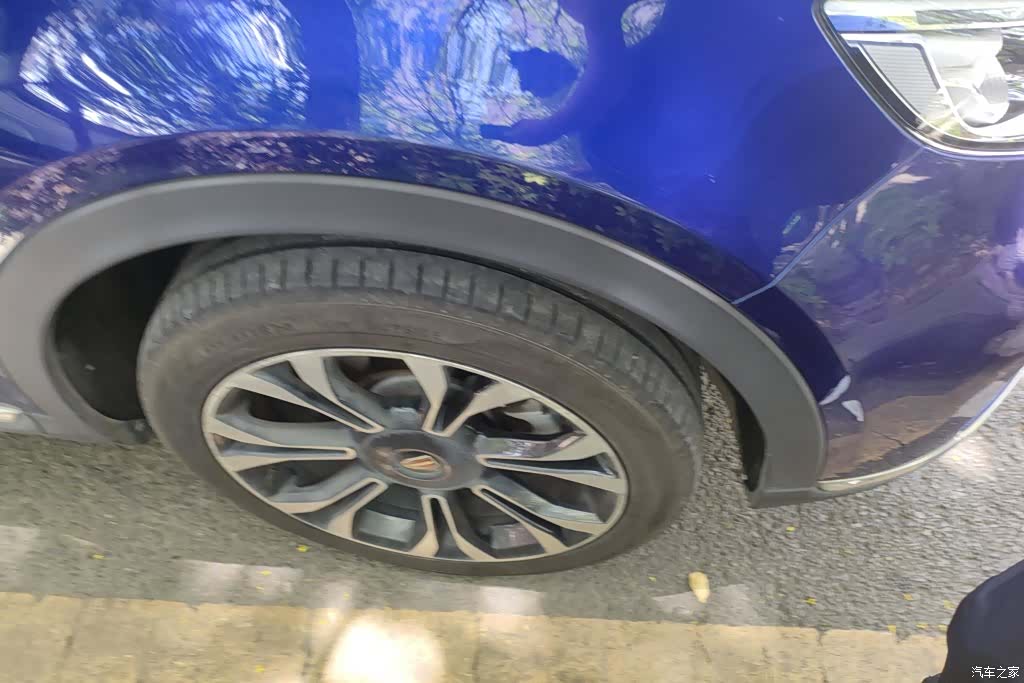 Hongqi HS5, 2019 6