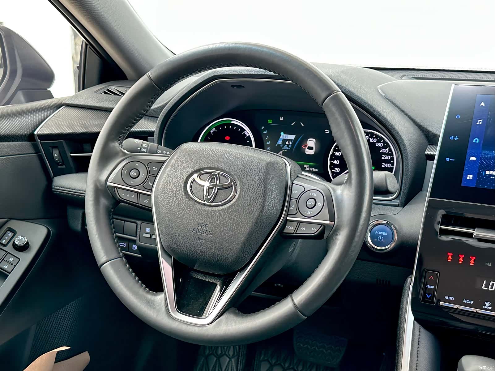 Toyota Avalon, 2023 10