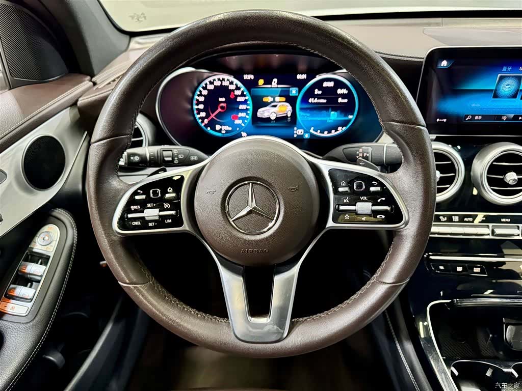 Mercedes-Benz GLC, 2021 25