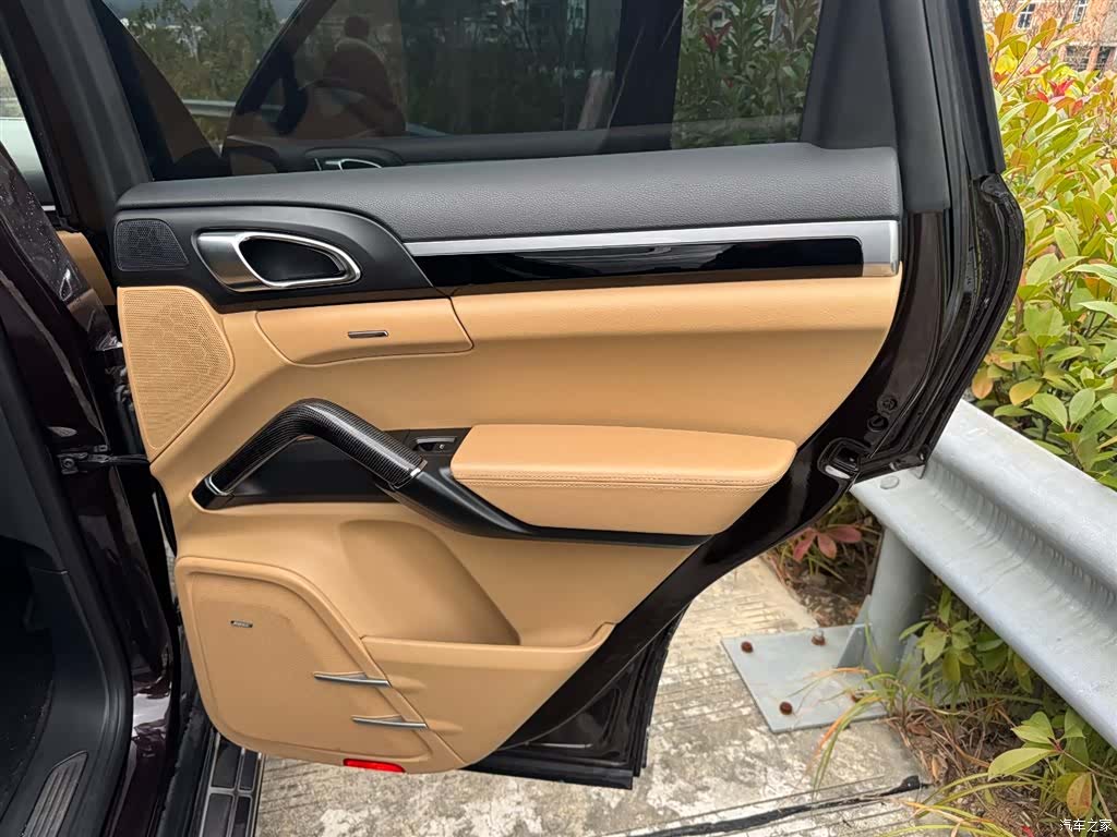 Porsche Cayenne, 2014 36