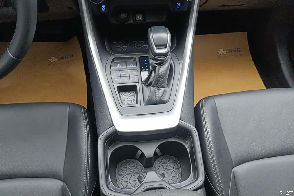 Toyota Wildlander, 2022 16