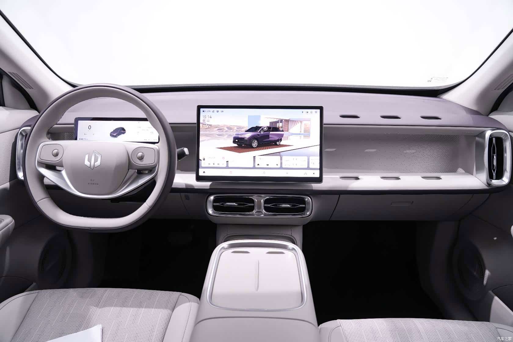 Leapmotor B10, 2025 21
