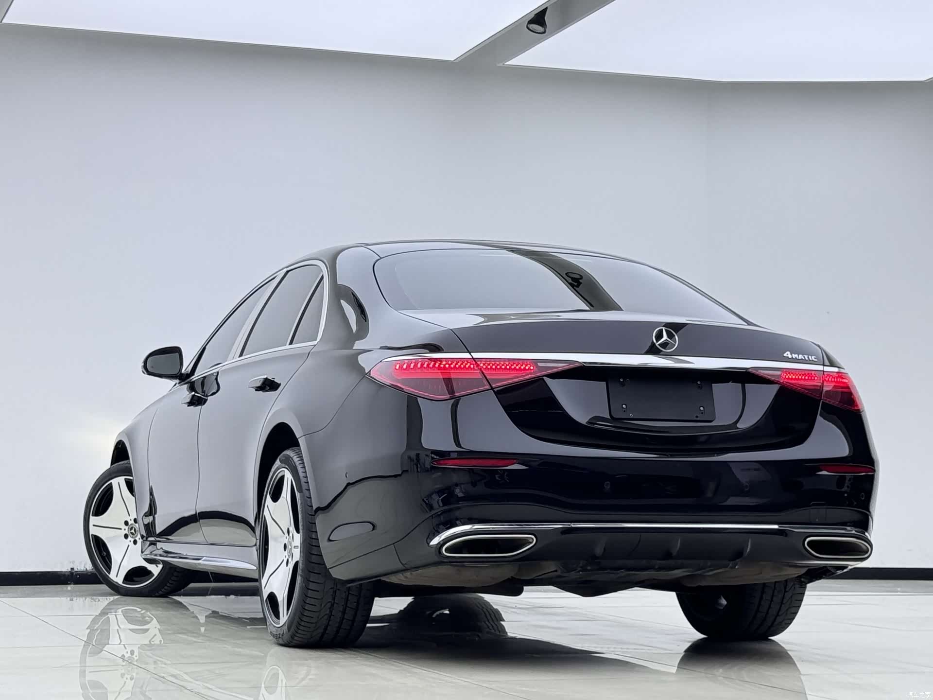 Mercedes-Benz S-Class, 2023 12