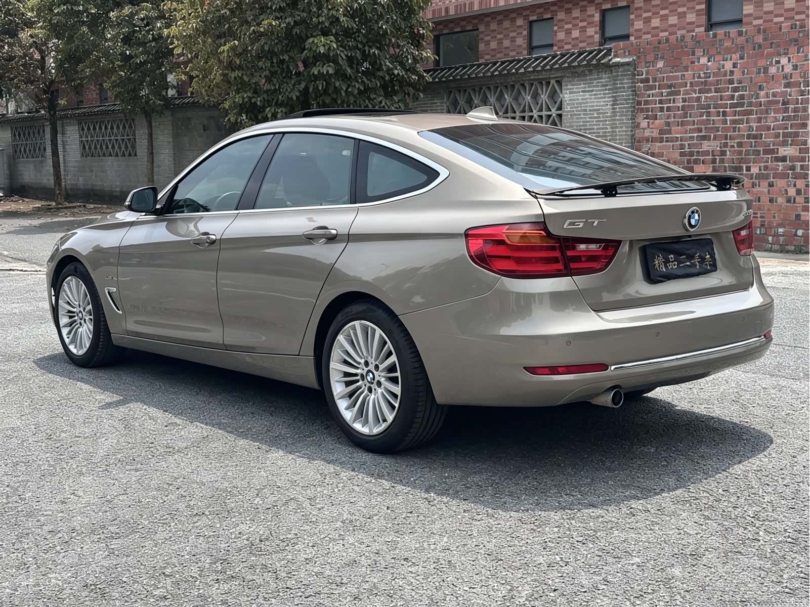 BMW 3 Series, 2016 10