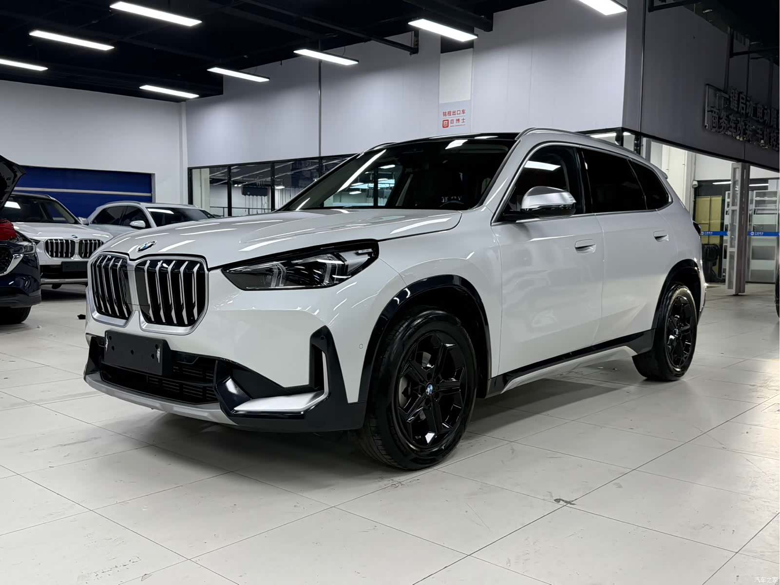 BMW X1, 2023 1