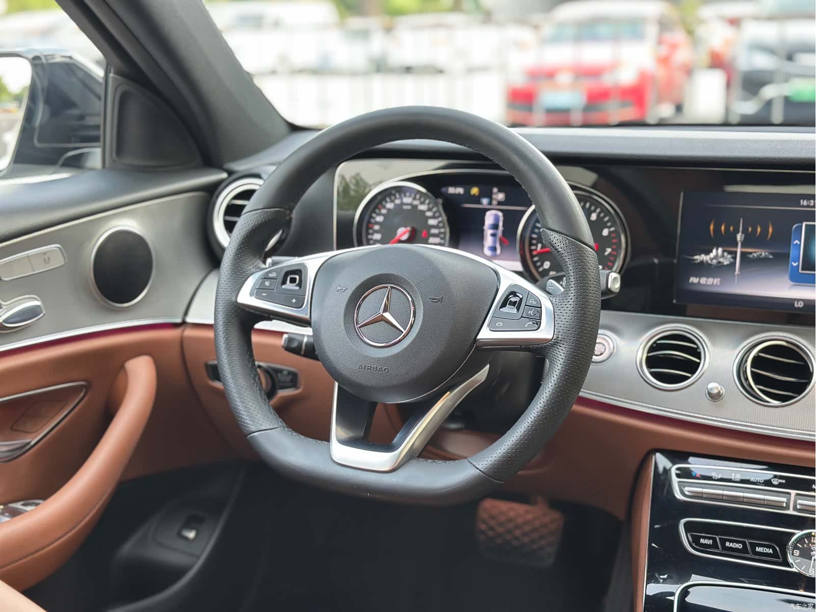 Mercedes-Benz E-Class, 2018 28