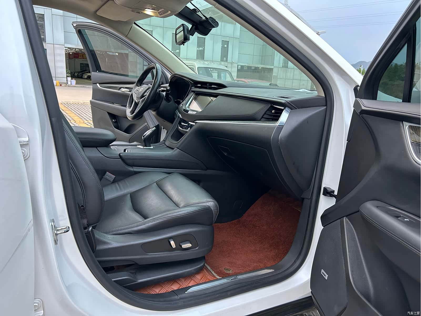 Cadillac XT5, 2017 11