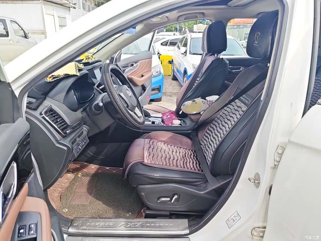 DongFeng AX7, 2018 12