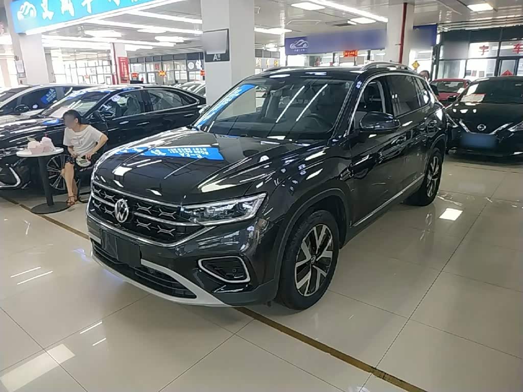 Volkswagen Tayron 2023 330TSI Luxury Plus