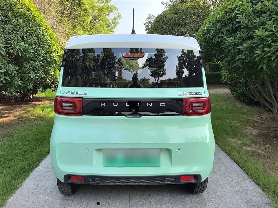 Wuling Hongguang MINIEV Wuling Hongguang MINIEV