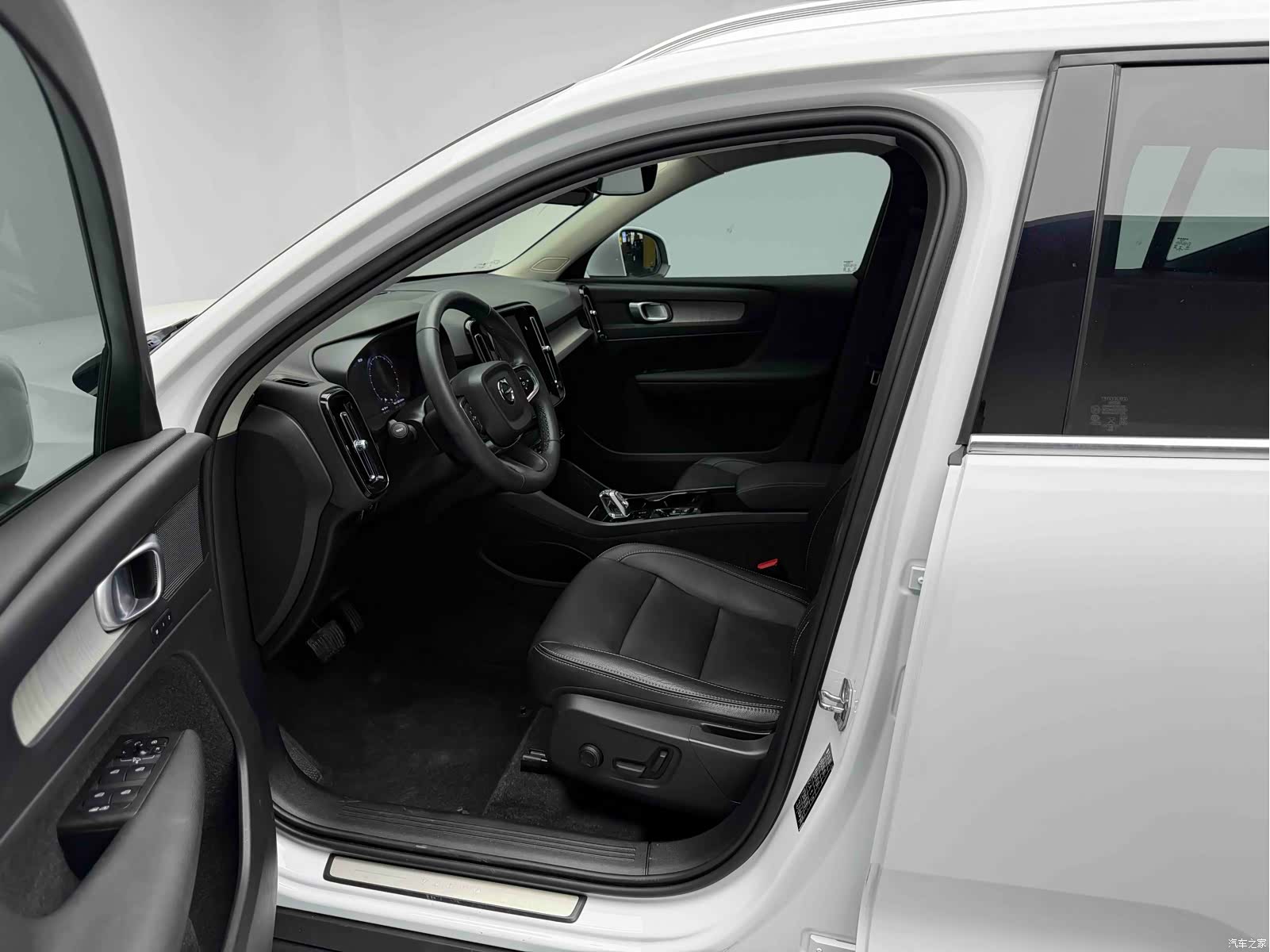 Volvo XC40, 2022 16