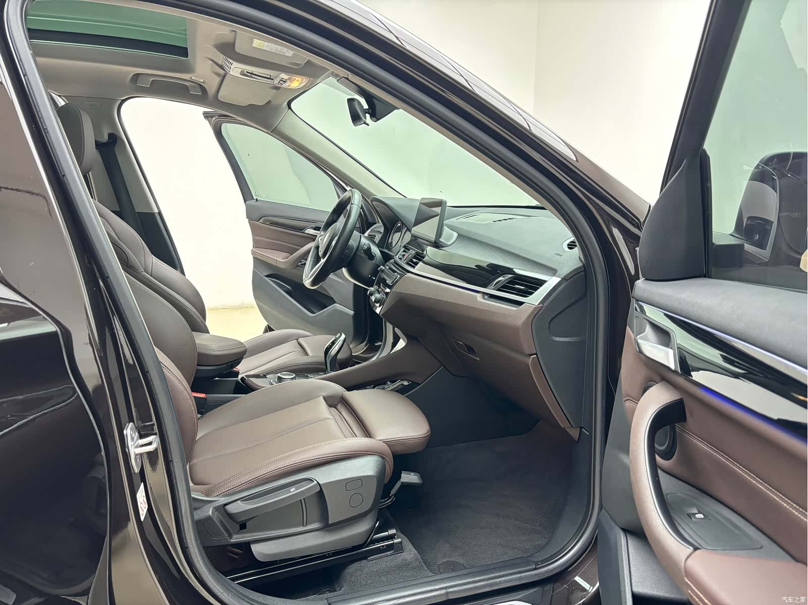 BMW X1, 2020 10