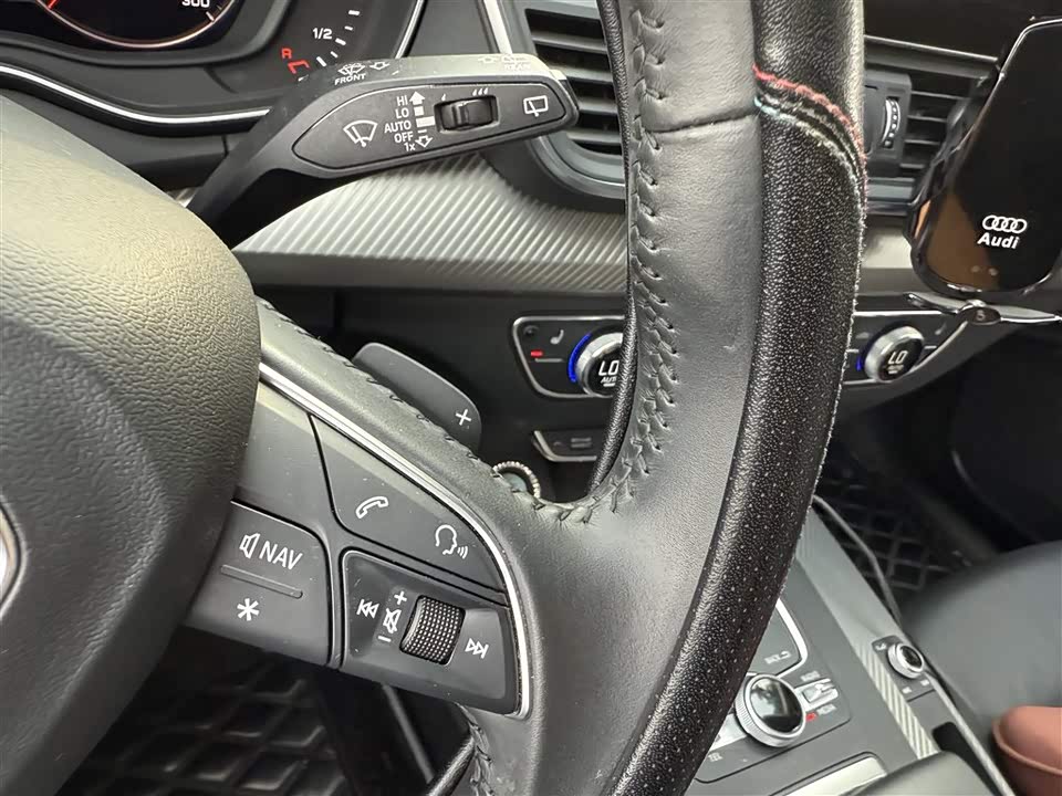 Audi Q5L Audi Q5L