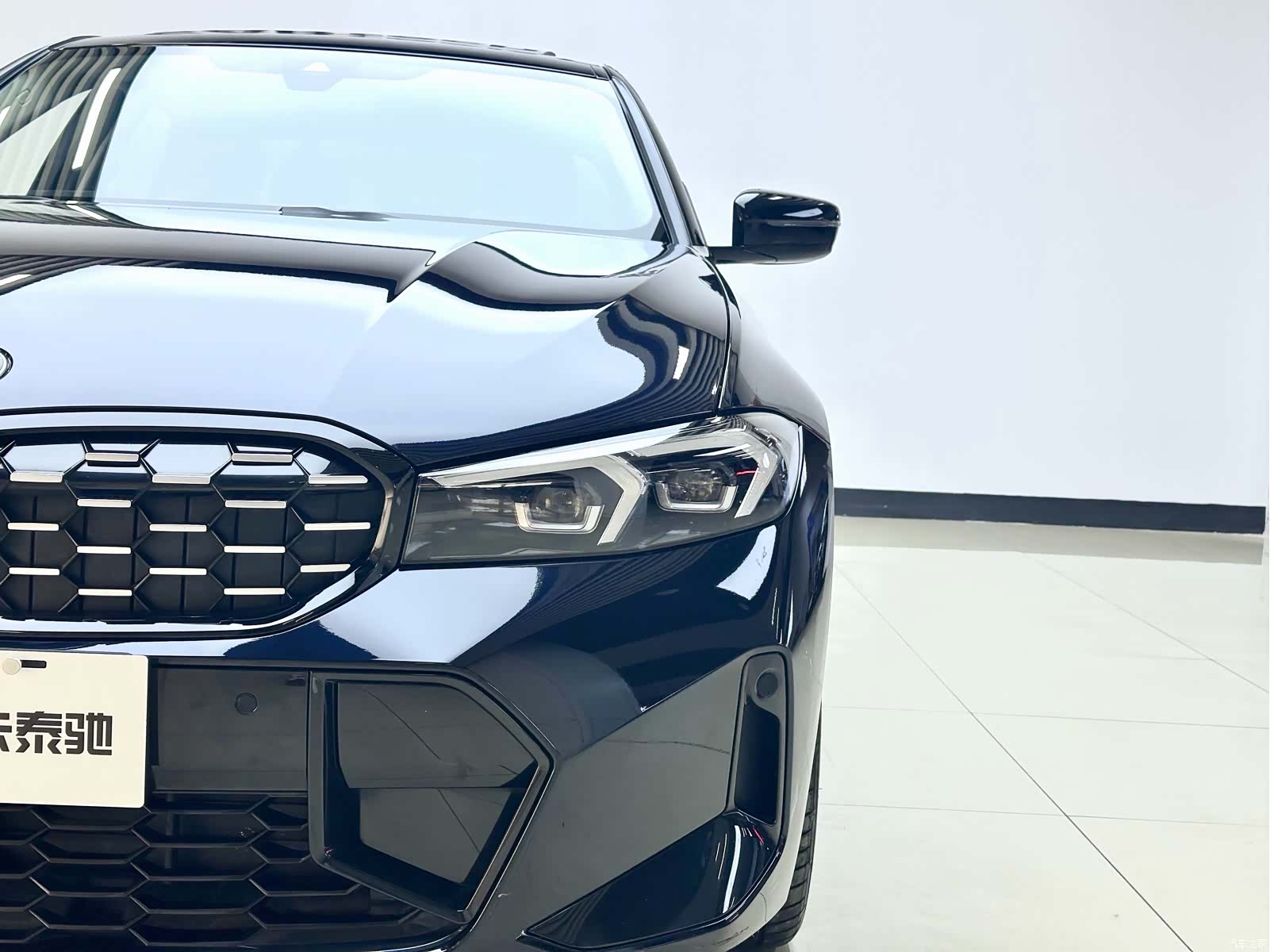 BMW 3 Series, 2024 7