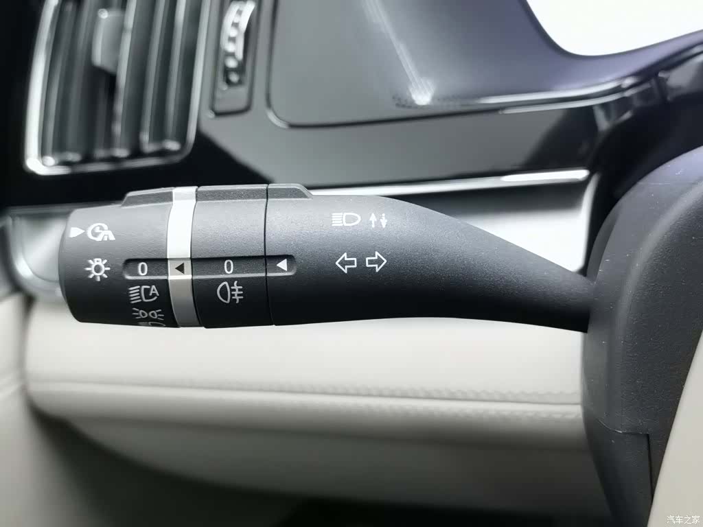 BYD Tang, 2025 21