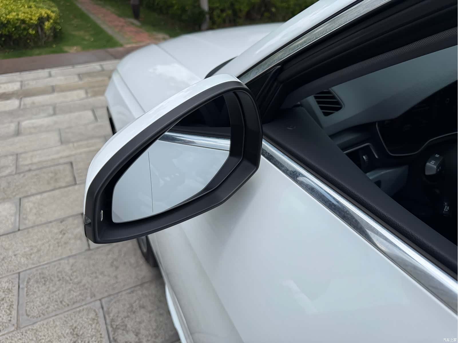 Audi A4L, 2020 16