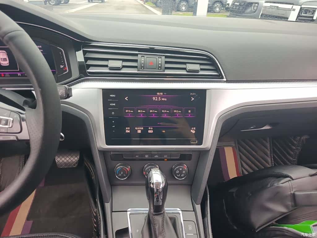 Volkswagen Lamando, 2017 13