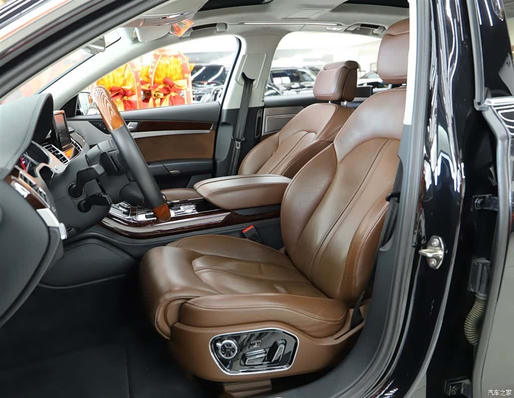 Audi A8L, 2012 6