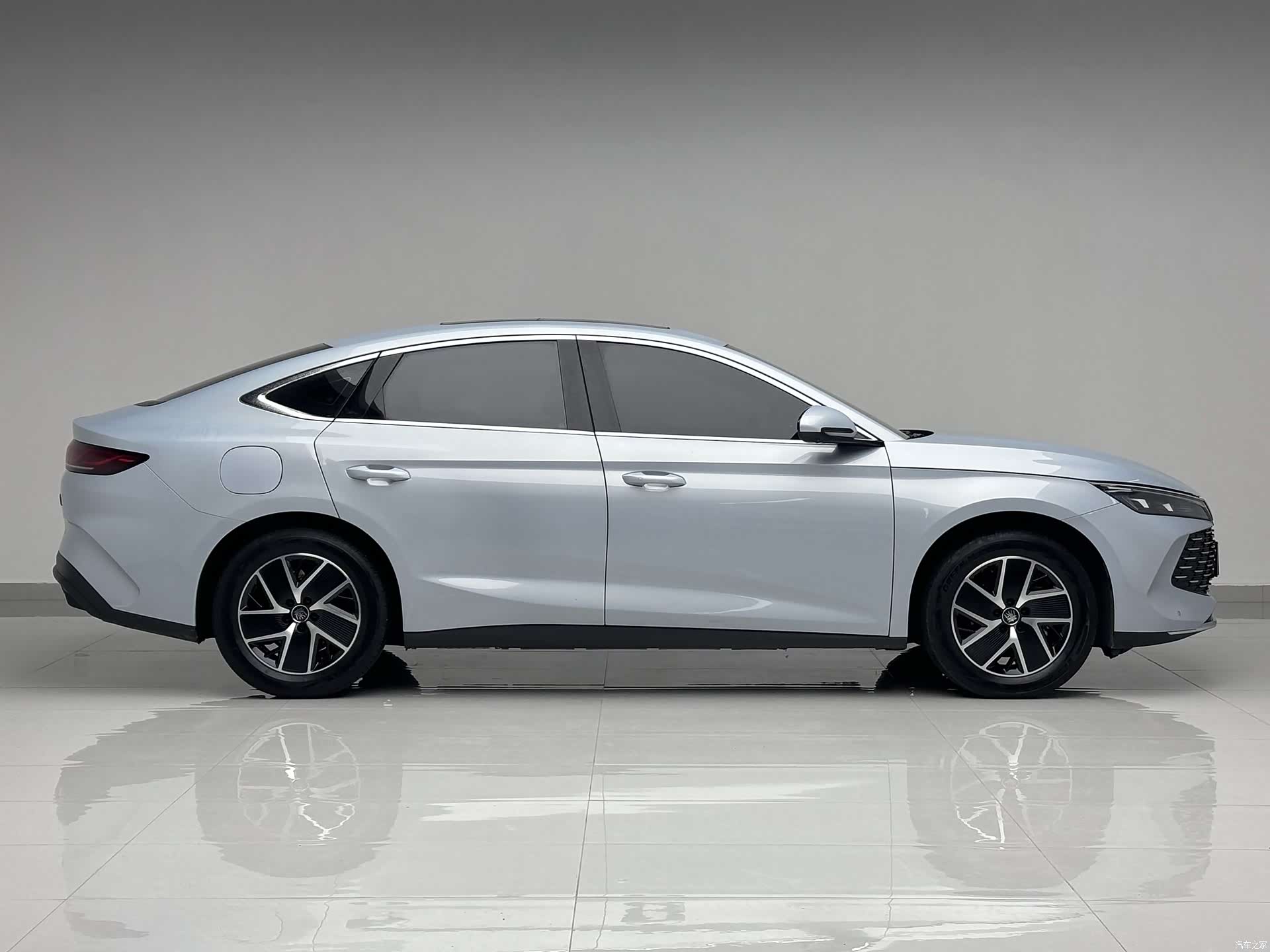 BYD Qin, 2025 все фото