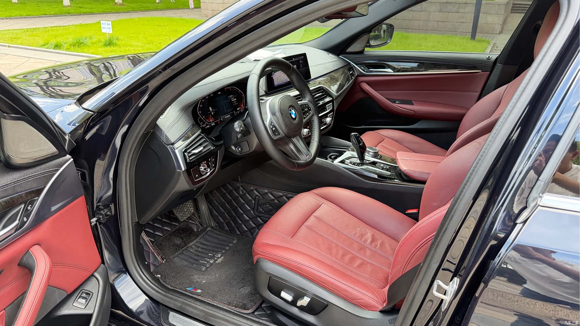BMW 5 Series, 2020 4