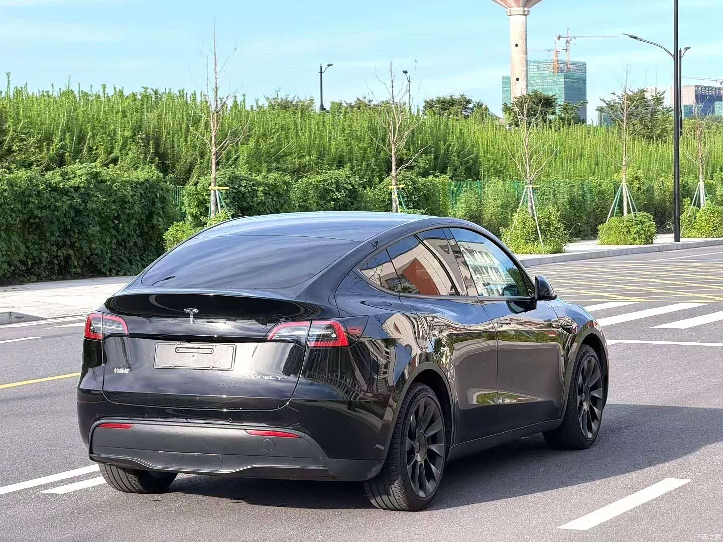 Tesla Model Y, 2021 7