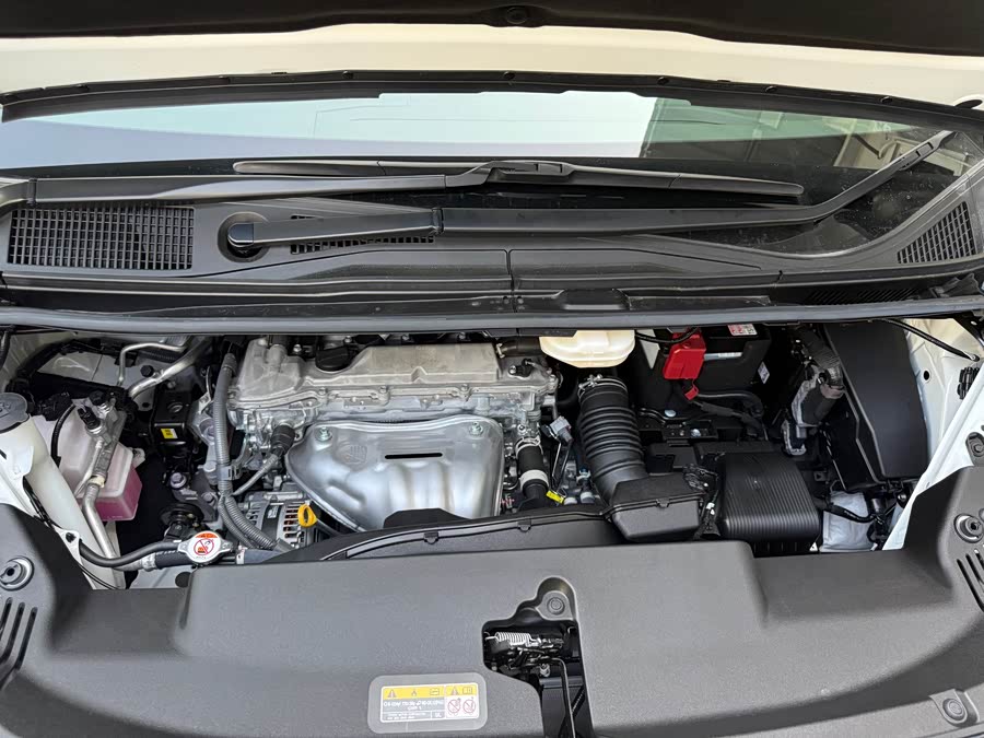 Toyota Alphard 2025, фото 11