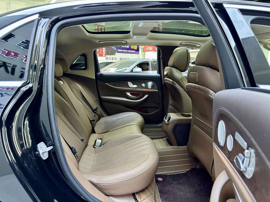 Mercedes-Benz E-Class 2020, фото 7