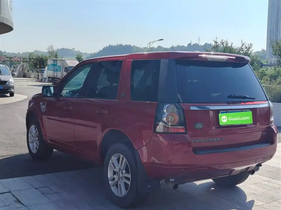 Land Rover Freelander 2