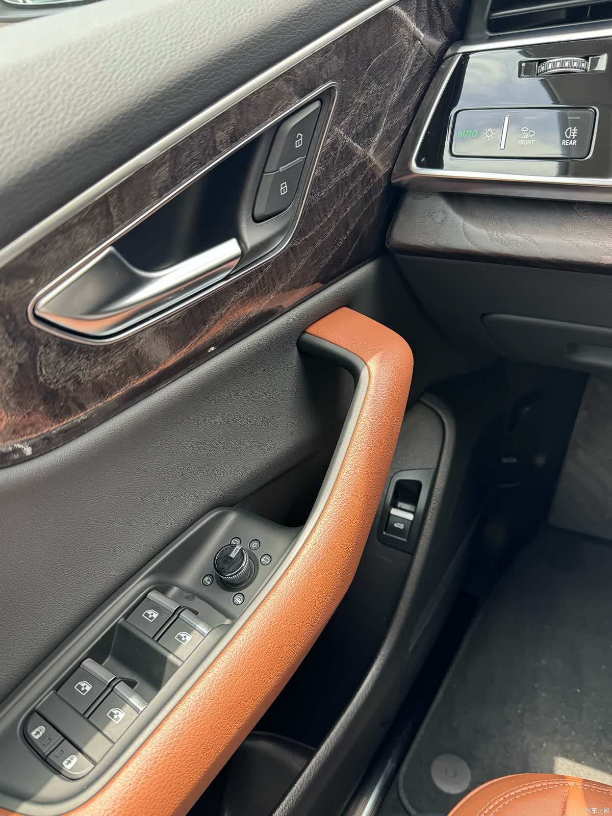 Audi Q8, 2020 15