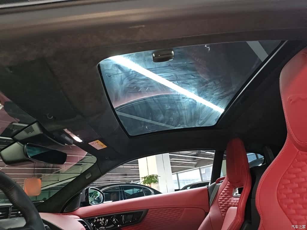 Jaguar F-TYPE, 2024 18