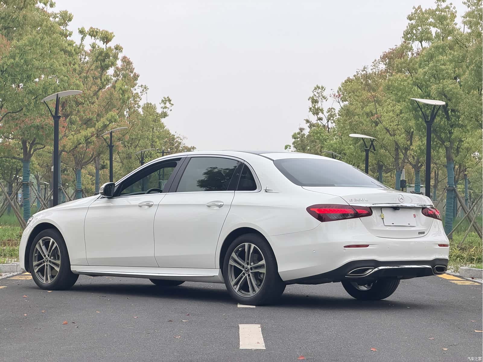 Mercedes-Benz E-Class, 2021 14