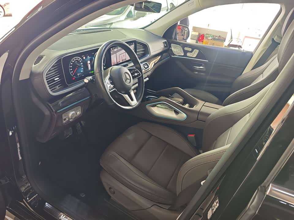 Mercedes-Benz GLS Mercedes-Benz GLS