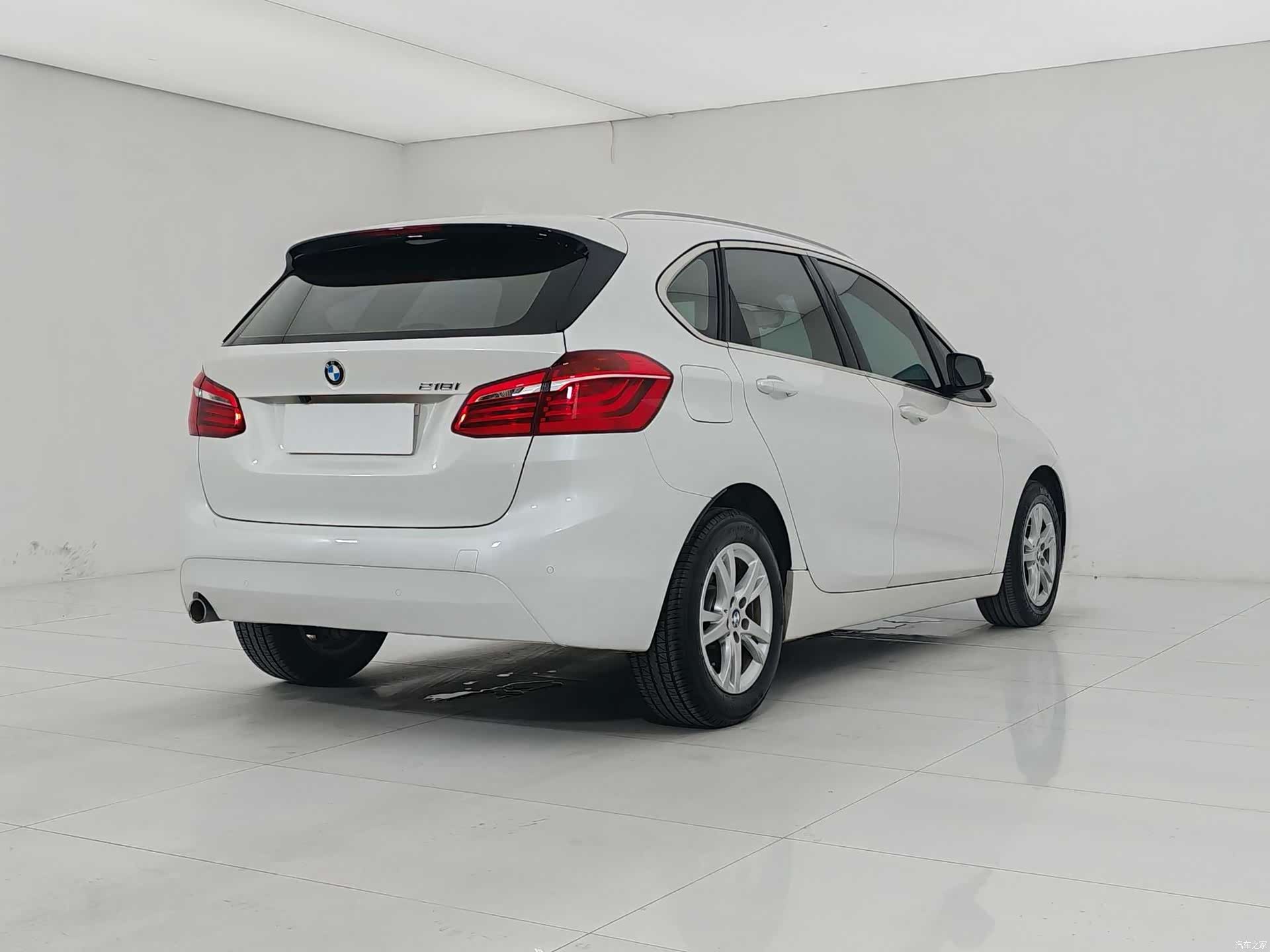BMW 2 Series, 2018 все фото