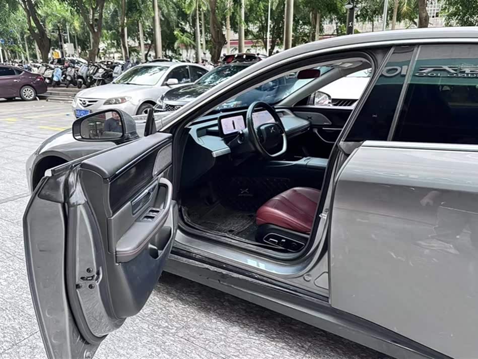 XPENG P7 XPENG P7
