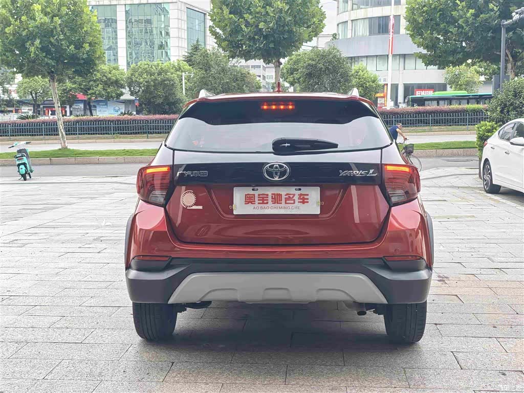 Toyota YARiS L, 2023 8