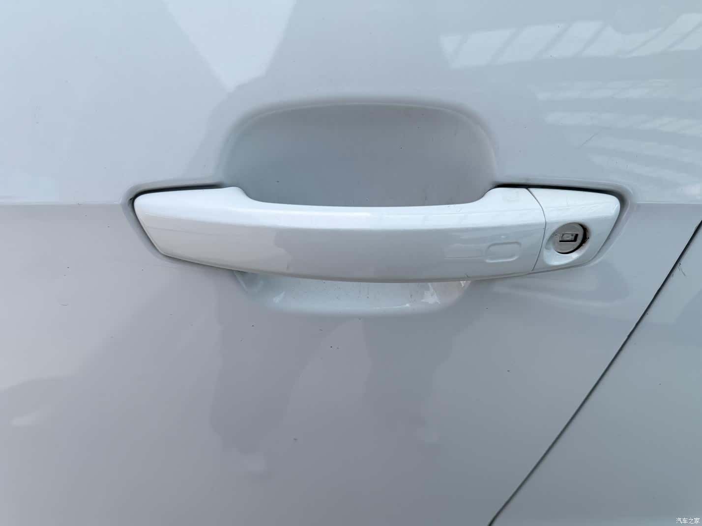 Audi Q2L, 2021 9