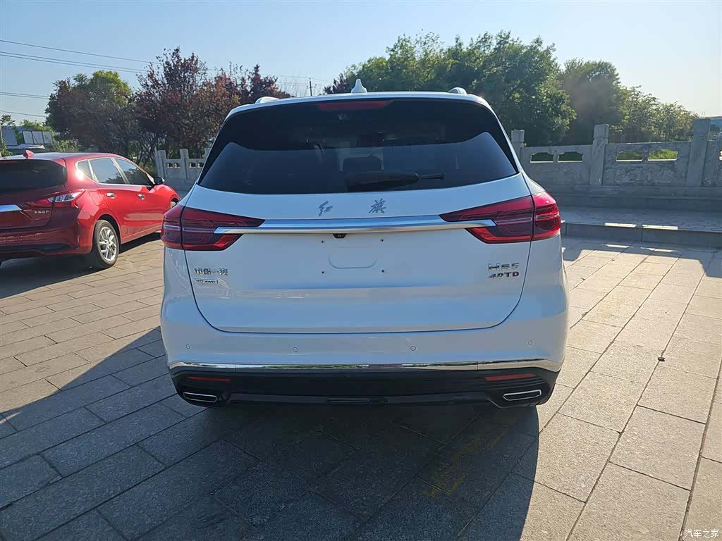 Hongqi HS5, 2020 все фото