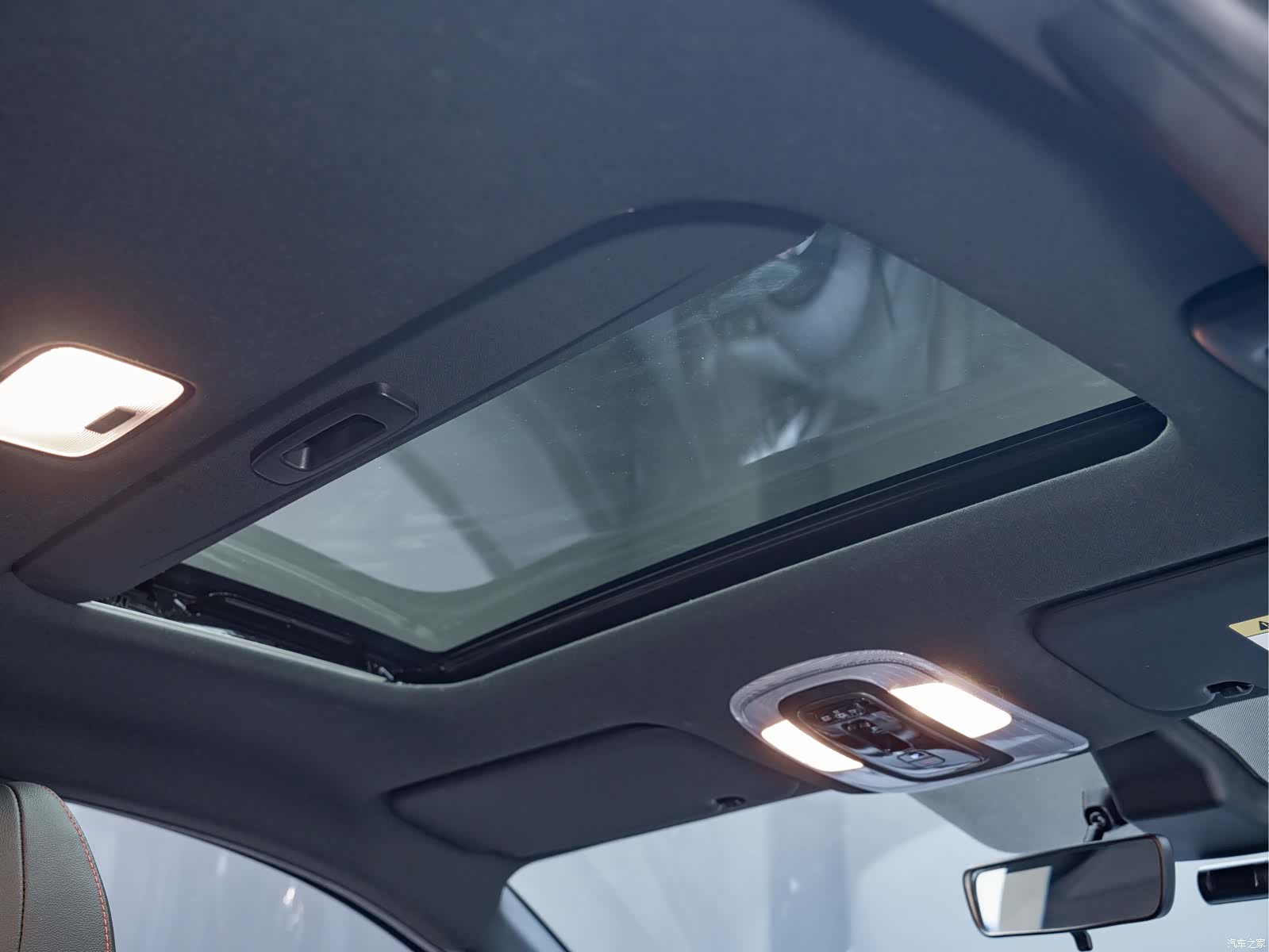 Hyundai Elantra, 2023 20