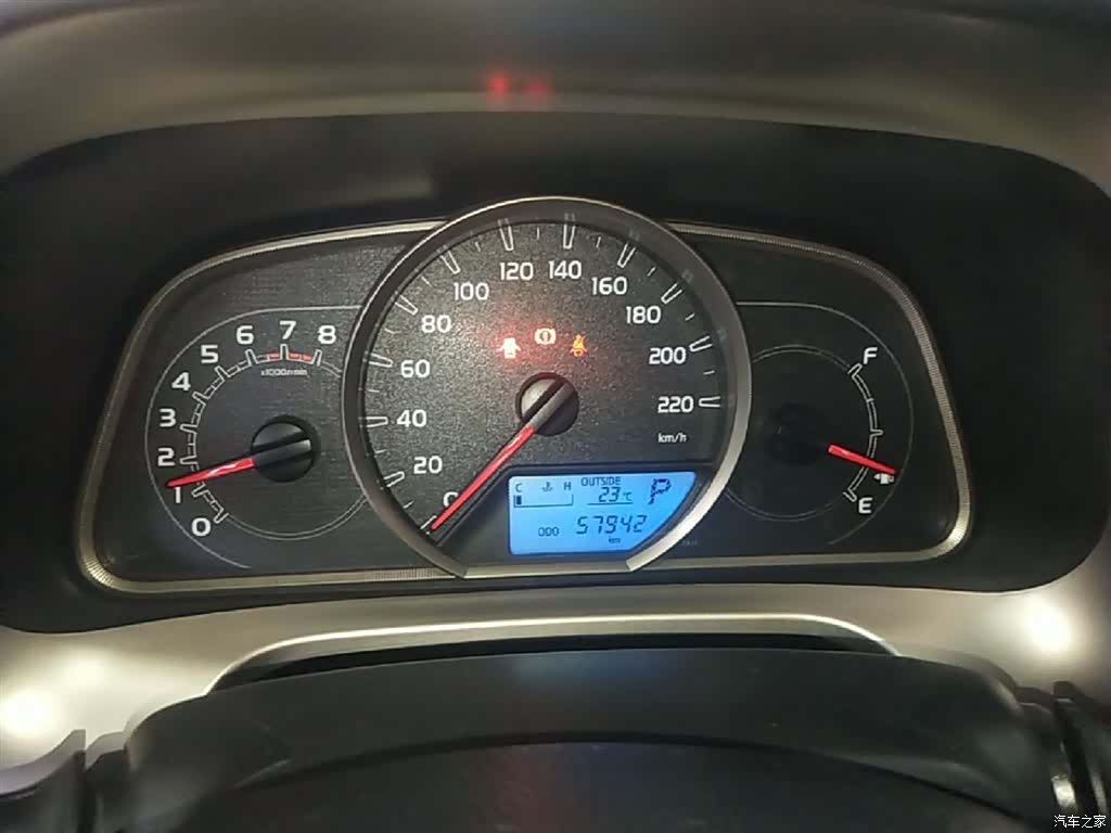 Toyota RAV4, 2016 12