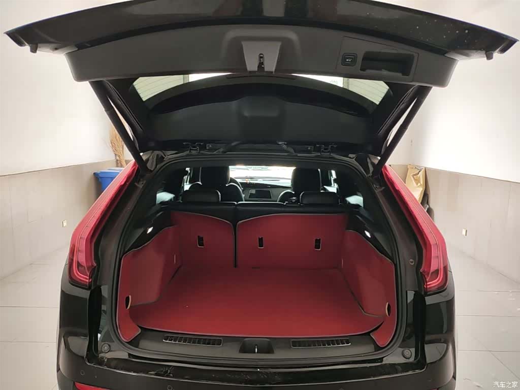 Cadillac XT4, 2022 19