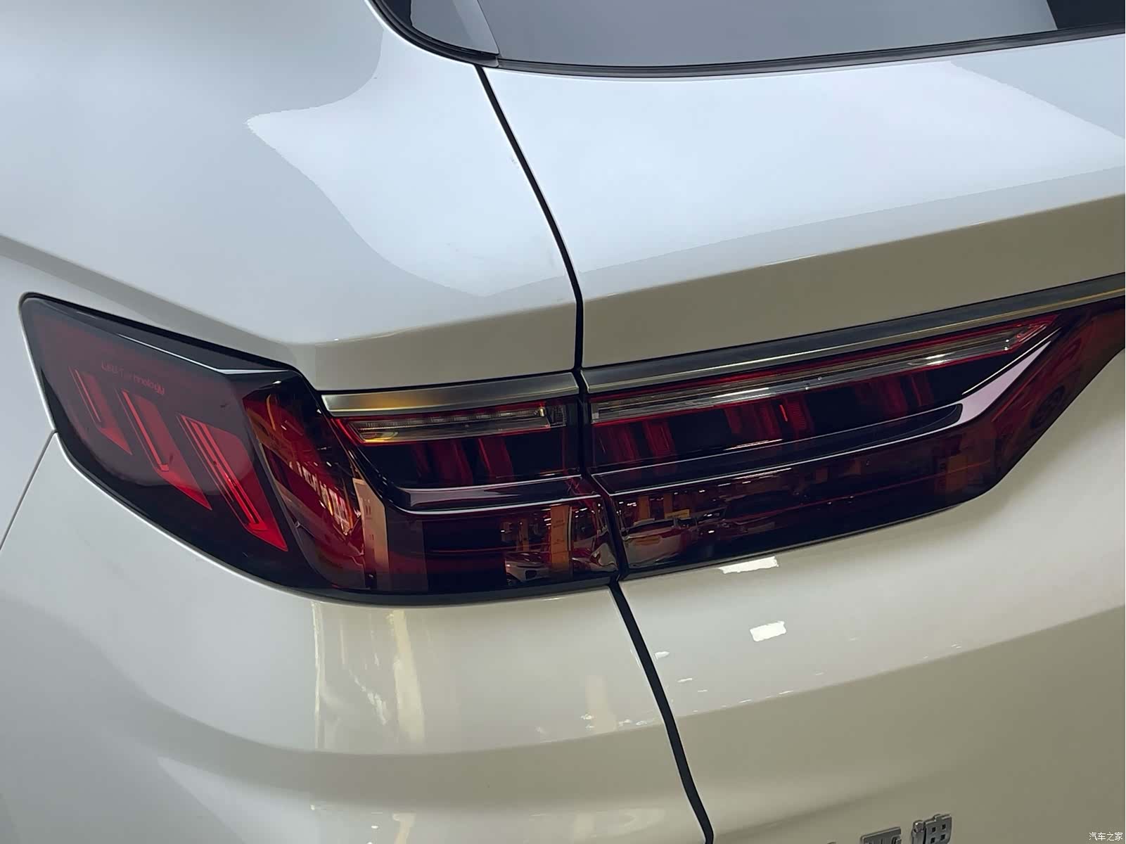 BYD Song, 2022 10