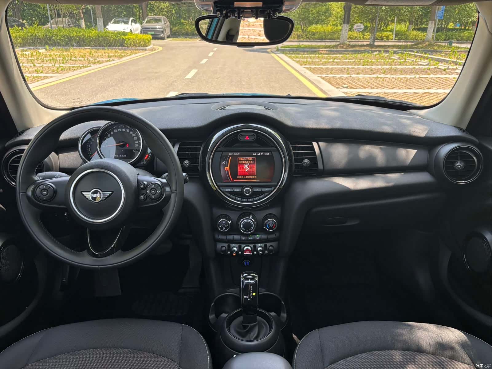 Mini ONE, 2018 8