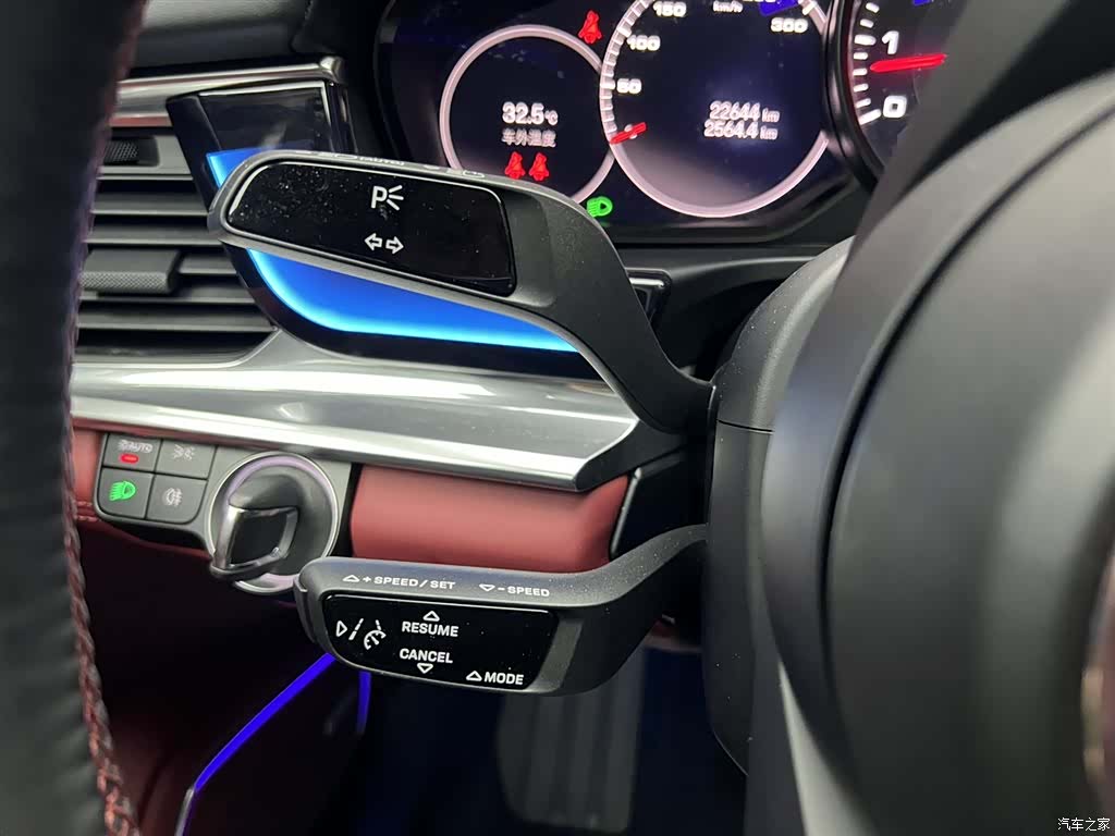 Porsche Panamera, 2024 24
