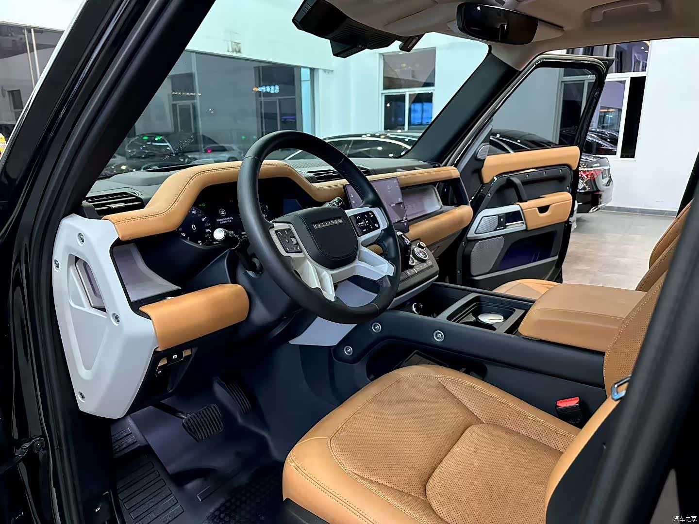 Land Rover Defender, 2024 9